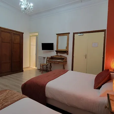 Eden Hotell 2*